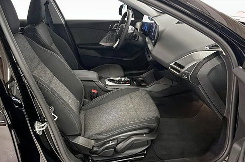 BMW 120, 2026