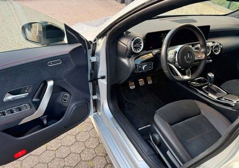 Mercedes-Benz CLA 200, 2023
