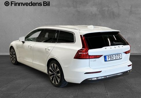 Volvo V60, 2023