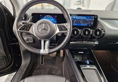 Mercedes-Benz GLA 180, 2024