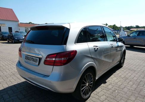 Mercedes-Benz B 250, 2017