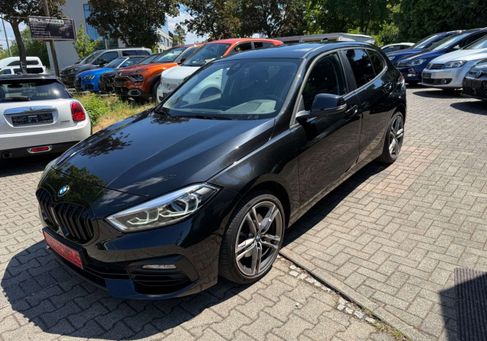 BMW 118, 2024