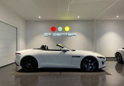 Jaguar F-Type, 2021