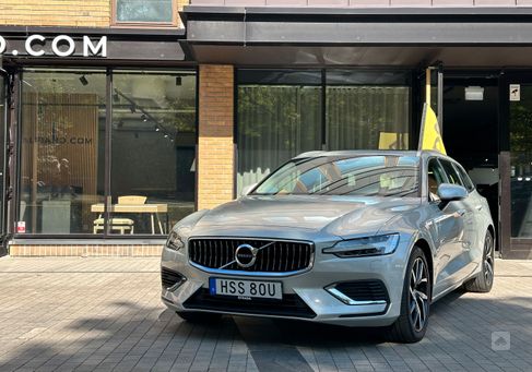 Volvo V60, 2020