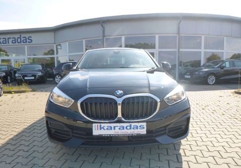BMW 118, 2020