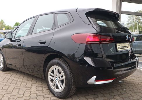 BMW 218, 2022