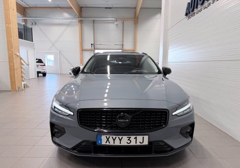 Volvo V60, 2023
