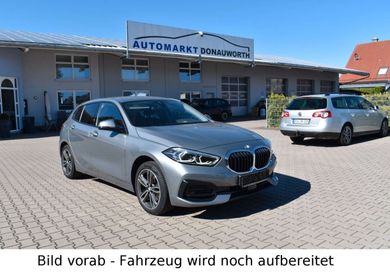 BMW 118, 2023