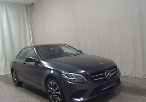 Mercedes-Benz C 200, 2020