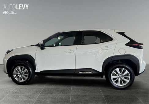 Toyota Yaris Cross, 2022 3