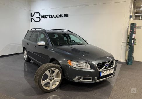 Volvo V70, 2011