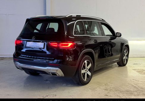 Mercedes-Benz GLB 200, 2021