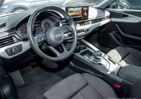 Audi A4, 2022