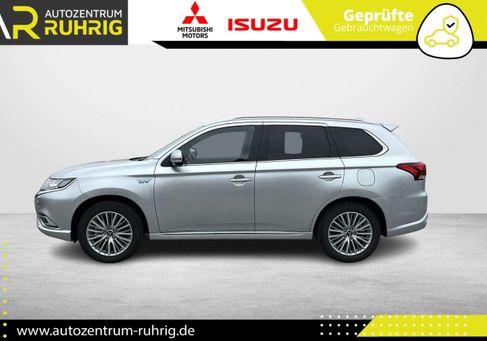 Mitsubishi Outlander, 2021