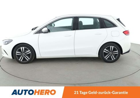 Mercedes-Benz B 200, 2022