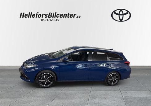 Toyota Auris Touring Sports, 2017