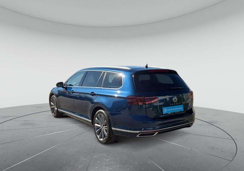 Volkswagen Passat Variant, 2023 3