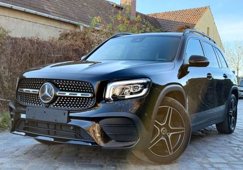 Mercedes-Benz GLB 200, 2022