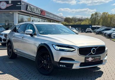 Volvo V90 Cross Country, 2017