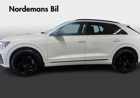 Audi Q8, 2022