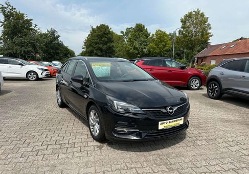 Opel Astra, 2022