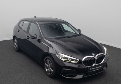 BMW 118, 2024