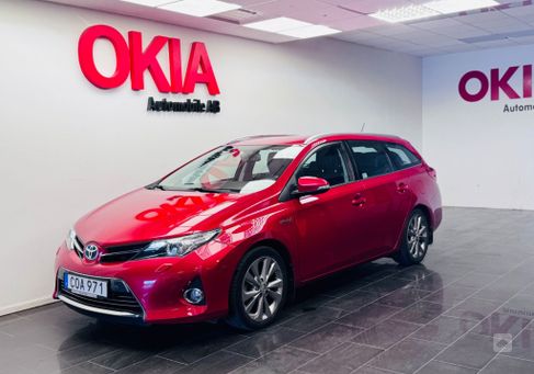 Toyota Auris Touring Sports, 2014