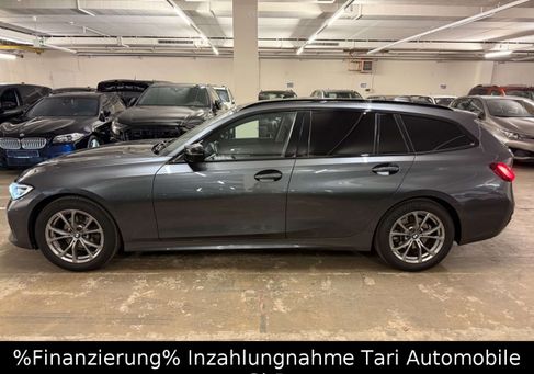 BMW 318, 2022