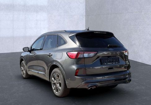 Ford Kuga, 2022