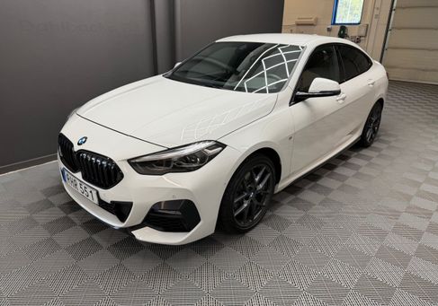BMW 220, 2022 2