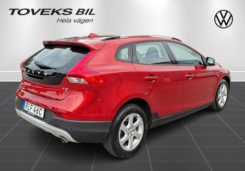 Volvo V40 Cross Country, 2019