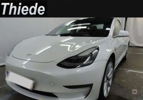 Tesla Model 3, 2019