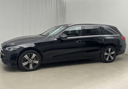 Mercedes-Benz C 300, 2023