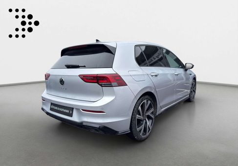 Volkswagen Golf, 2024 2