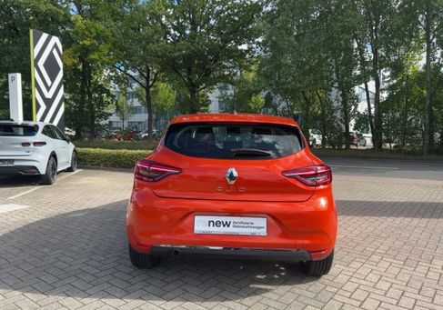 Renault Clio, 2022 3