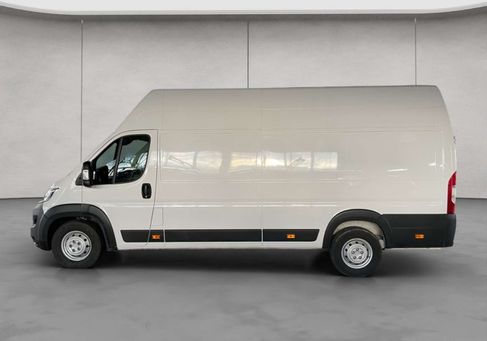 Opel Movano, 2023