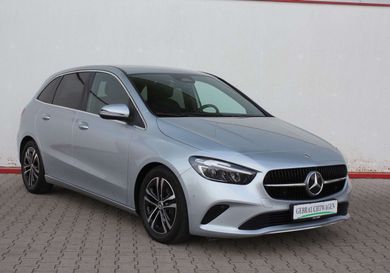 Mercedes-Benz B 180, 2025