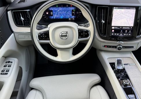 Volvo XC60, 2023 3