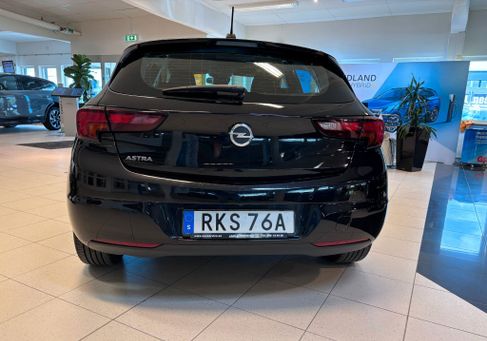 Opel Astra, 2021 3