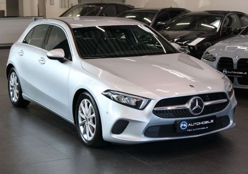 Mercedes-Benz A 200, 2021