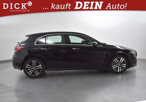 Mercedes-Benz A 200, 2022