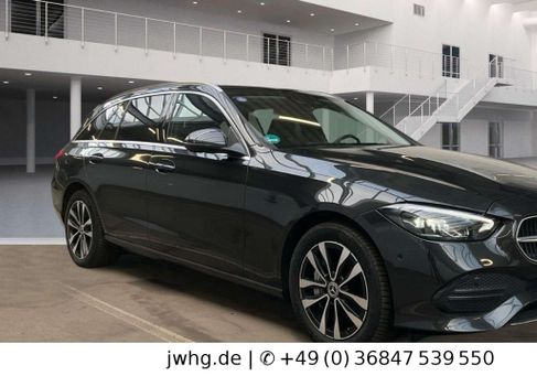 Mercedes-Benz C 300, 2022