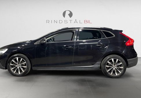 Volvo V40 Cross Country, 2019