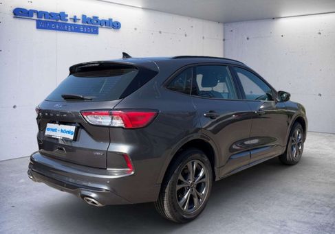 Ford Kuga, 2022