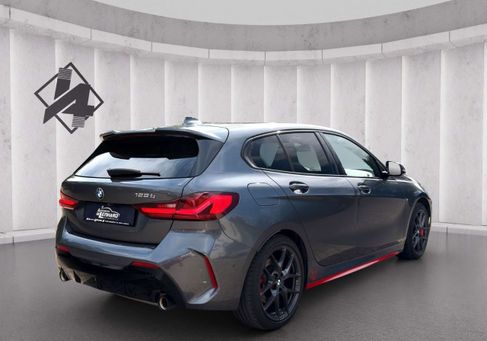 BMW 128, 2021 3