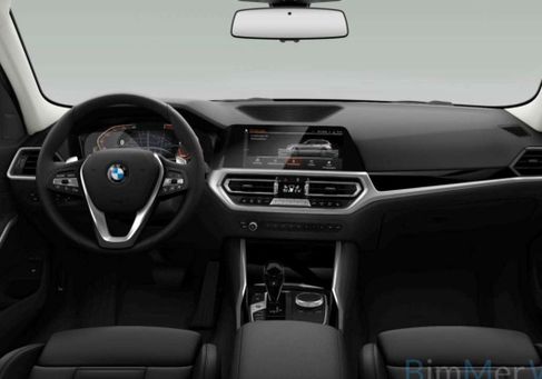 BMW 320, 2022
