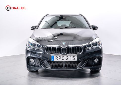 BMW 225 Active Tourer, 2018