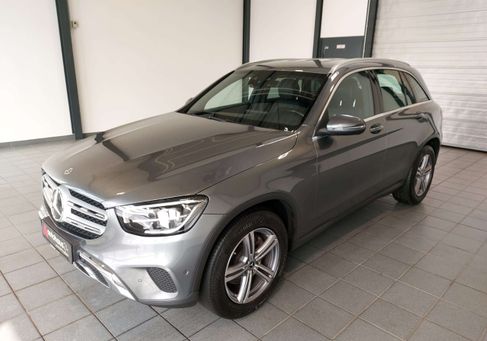 Mercedes-Benz GLC 200, 2020