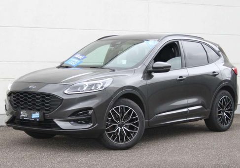 Ford Kuga, 2022