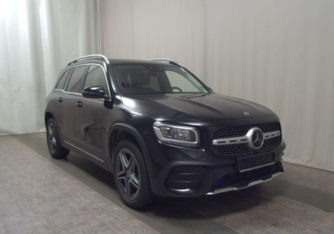 Mercedes-Benz GLB 200, 2022